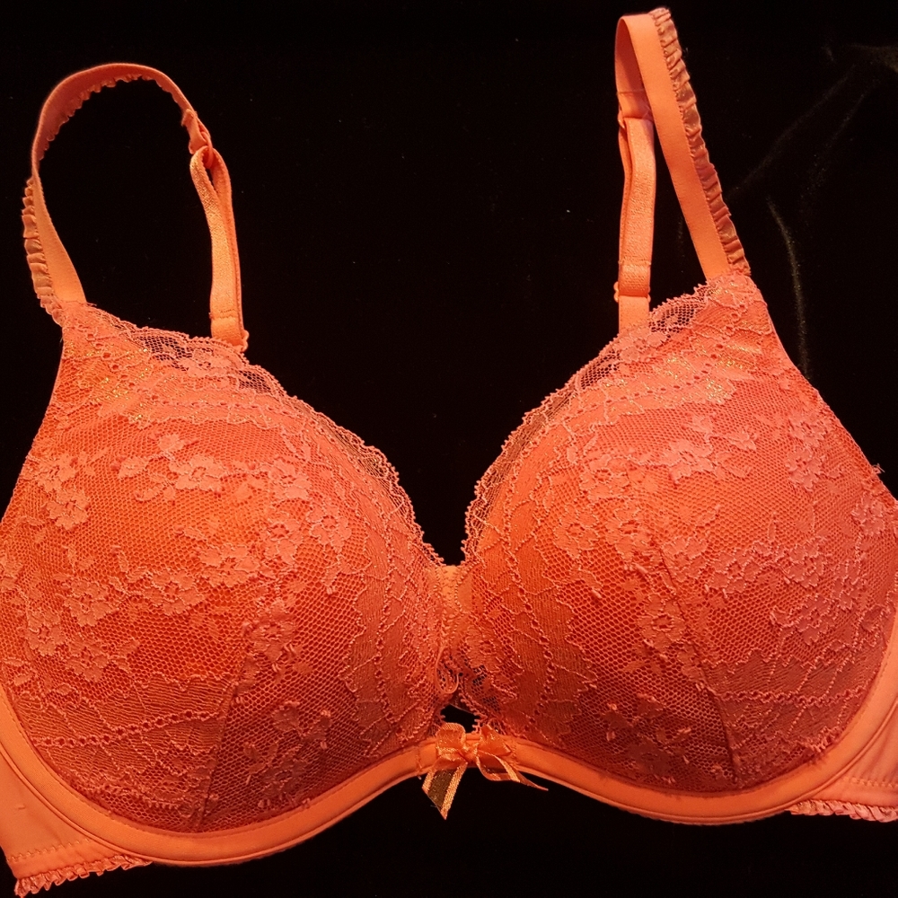 Victoria's Secret push-up 32D